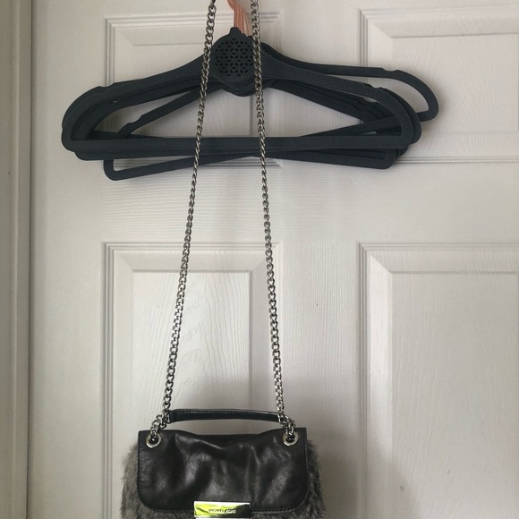 Michael Kors Grey Rabbit Fur Cross bag - Picture 2 of 5